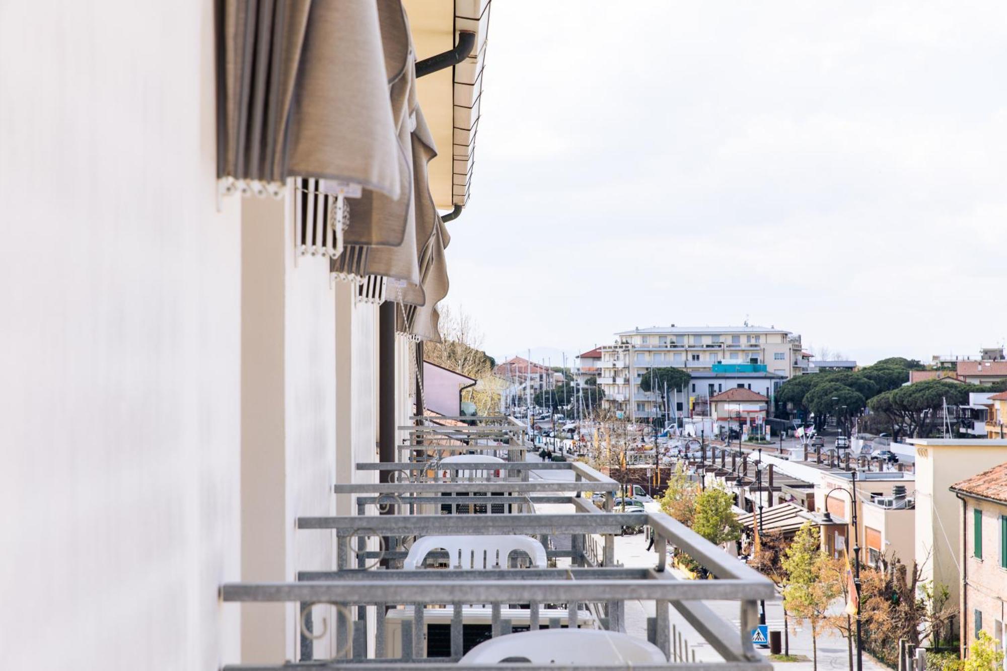 Hotel Al Faro Cervia Dış mekan fotoğraf